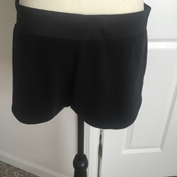 Gorgeous Victorias Secret shorts y2k - Picture 5 of 7